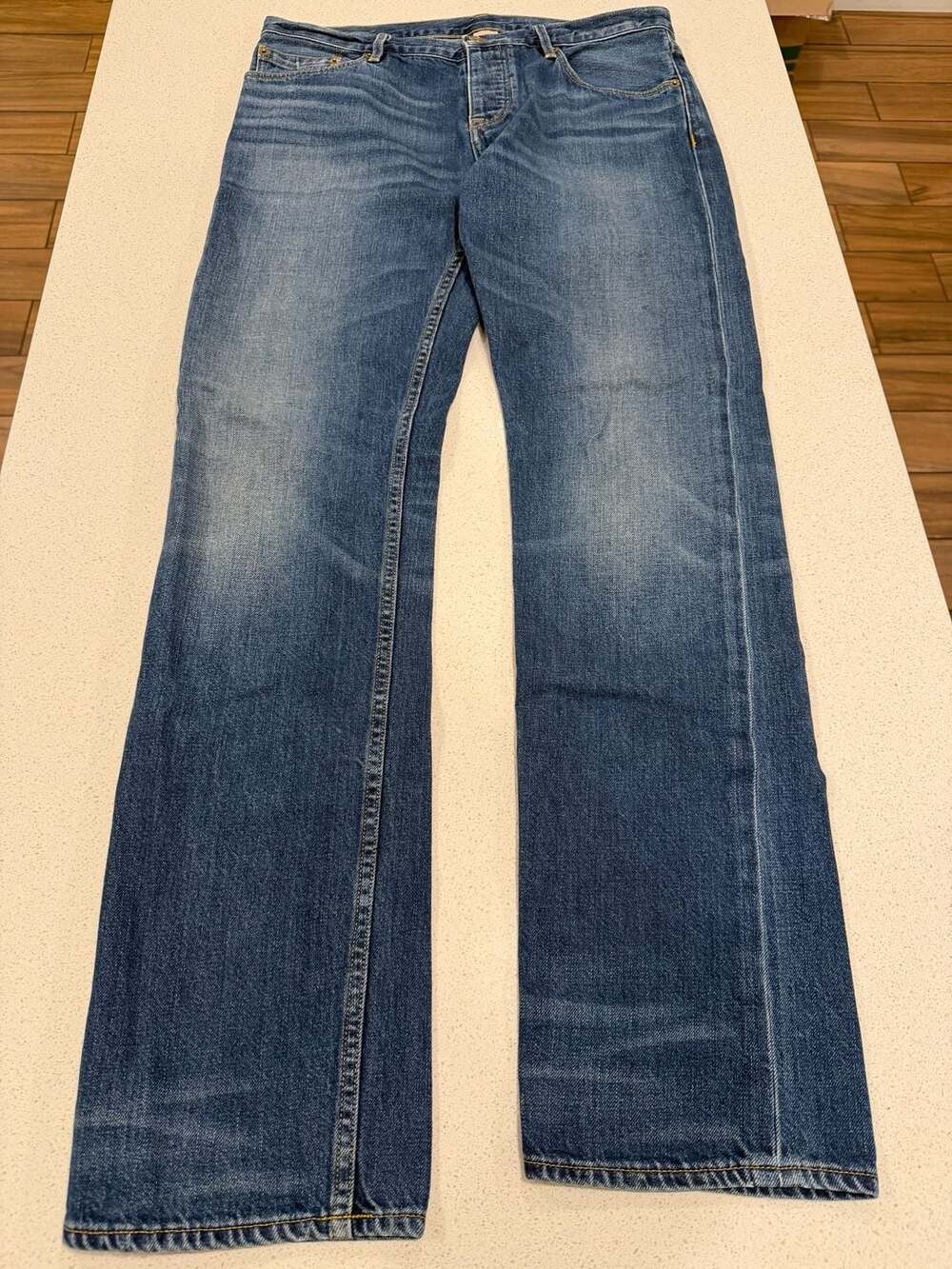 Burberry Brit Mens Jeans 30x32 Blue Denim Button Fly Designer Straight Leg